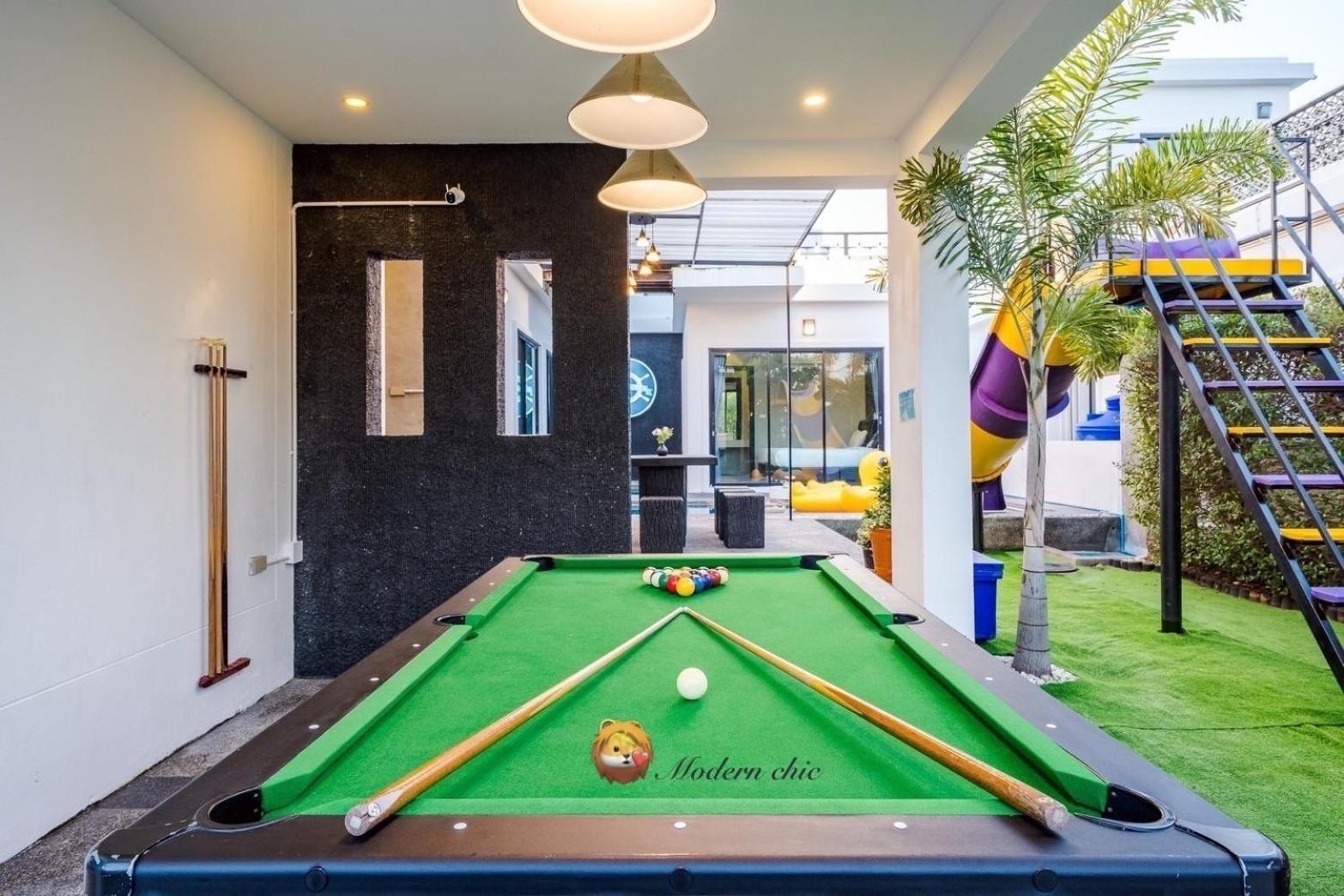 Villa Modern Chic